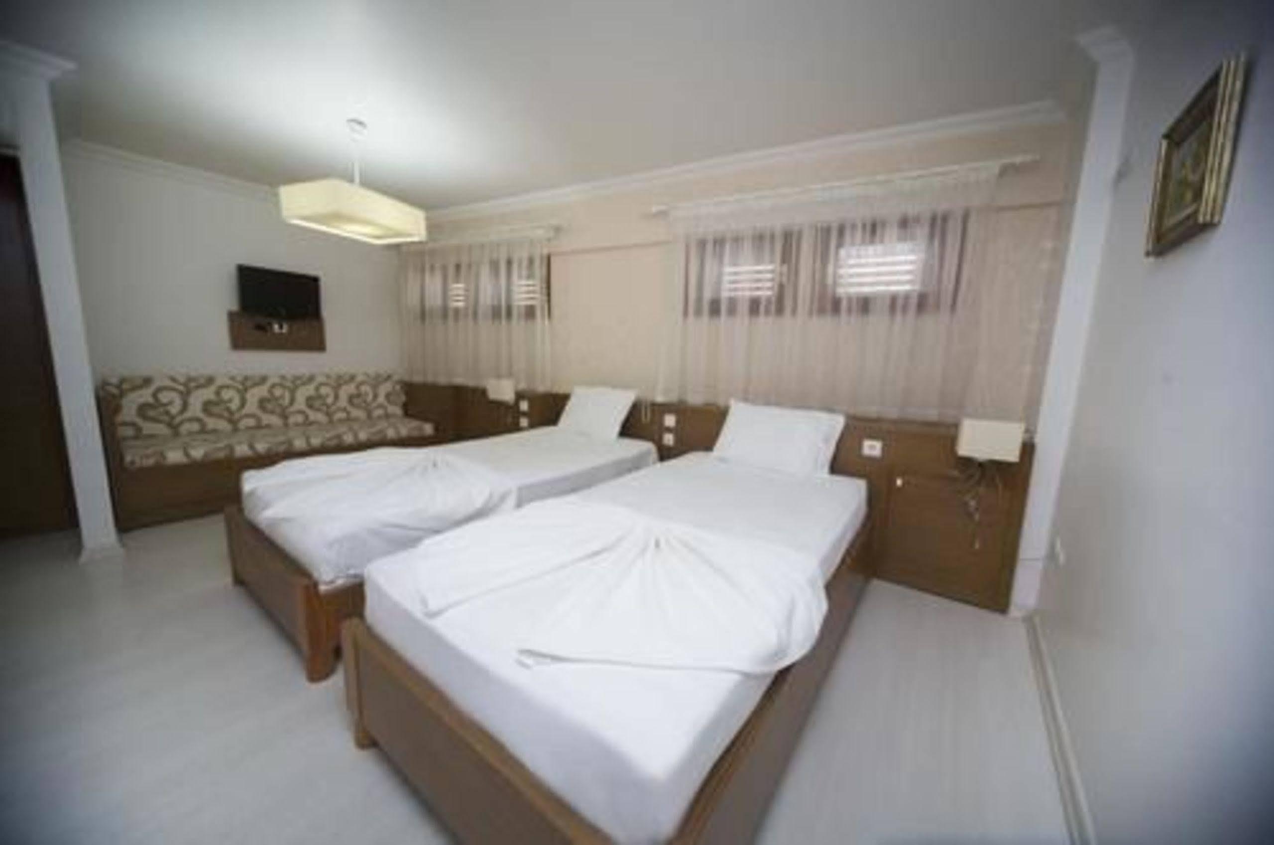 Apollon Hotel بوزجادا المظهر الخارجي الصورة
