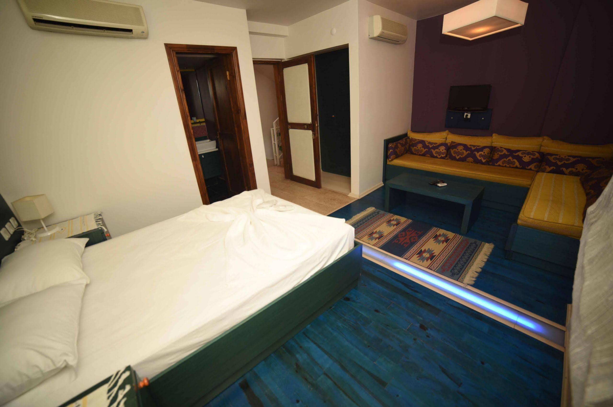 Apollon Hotel بوزجادا المظهر الخارجي الصورة
